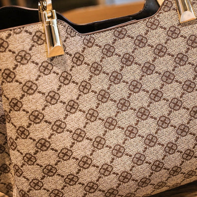 Damska torebka kuferek w modny wzór-Bossino