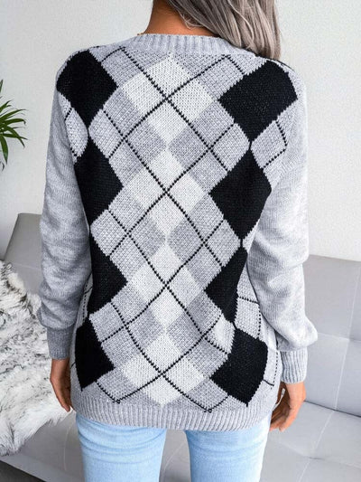 Damski sweter z dekoltem w serek-Bossino