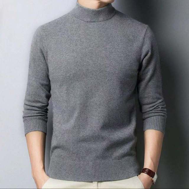 Jednolity dopasowany sweter męski-Bossino