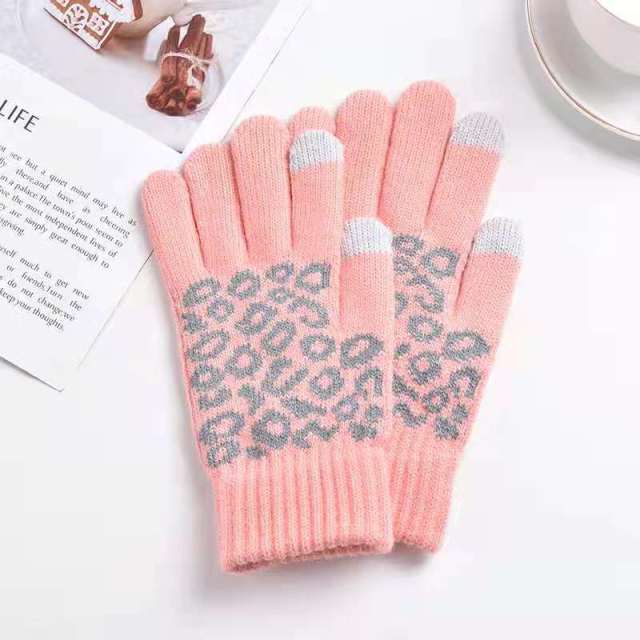 Zimowe rękawiczki w cętki-Bossino